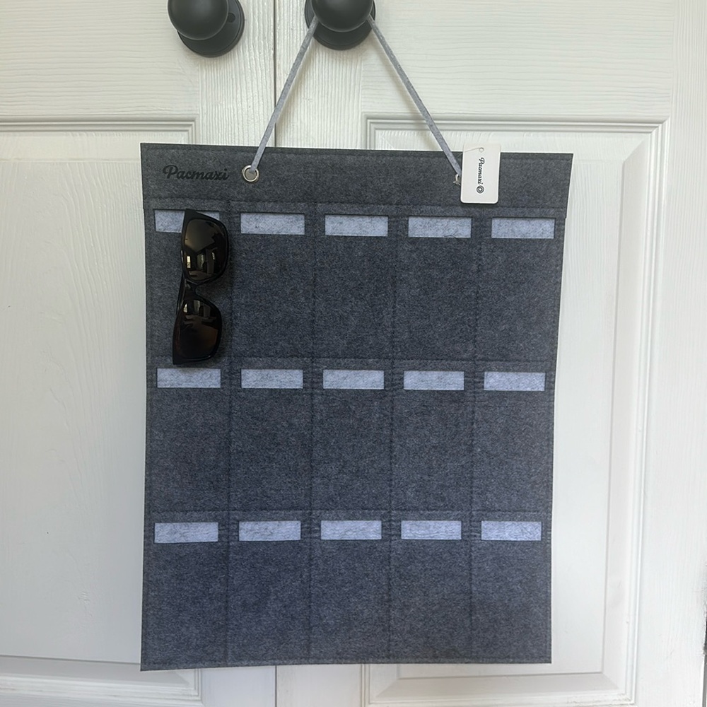 Hanging Sunglasses Organizer
